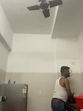 Snapshot of HIMSEXY chatting on 01-09-25, 01:56 HIMSEXY online show from 01-09-25, 01:56