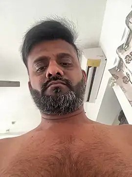 Snapshot of HIMSEXY chatting on 01-14-25, 04:47 HIMSEXY online show from 01-14-25, 04:47