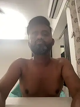 Snapshot of HIMSEXY chatting on 01-14-25, 04:29 HIMSEXY online show from 01-14-25, 04:29