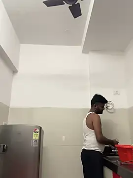 Snapshot of HIMSEXY chatting on 01-17-25, 02:07 HIMSEXY online show from 01-17-25, 02:07