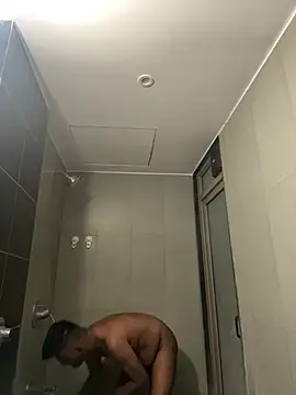 Snapshot of HIMSEXY chatting on 02-24-25, 01:02 HIMSEXY online show from 02-24-25, 01:02