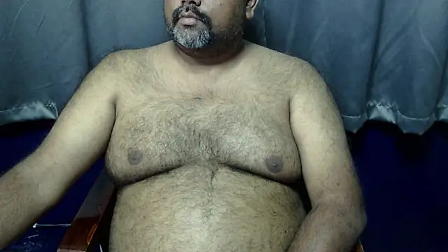 Snapshot of hairysubcub_70 chatting on 02-17-26, 07:16 hairysubcub 70 online show from 02-17-26, 07:16