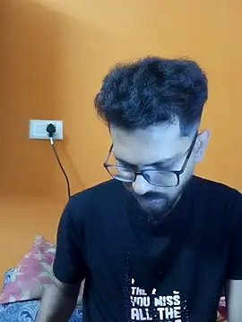 arhan3043 online show from 09-19-25, 01:34