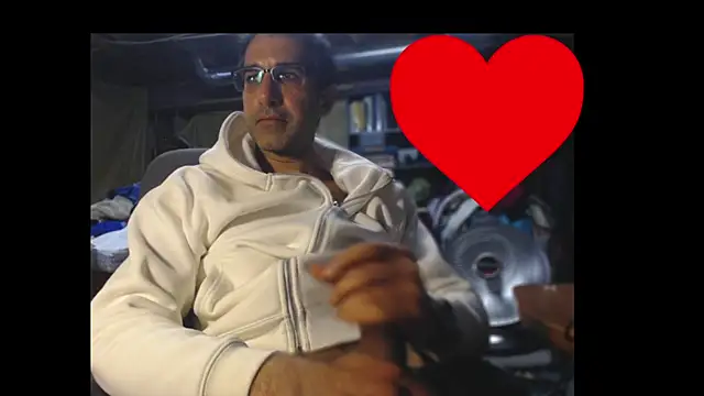 Gsmile1 online show from 04-11-26, 06:12