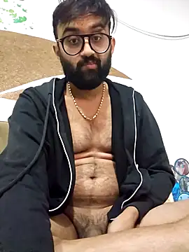 Snapshot of love4shownude chatting on 01-08-25, 03:08 love4shownude online show from 01-08-25, 03:08