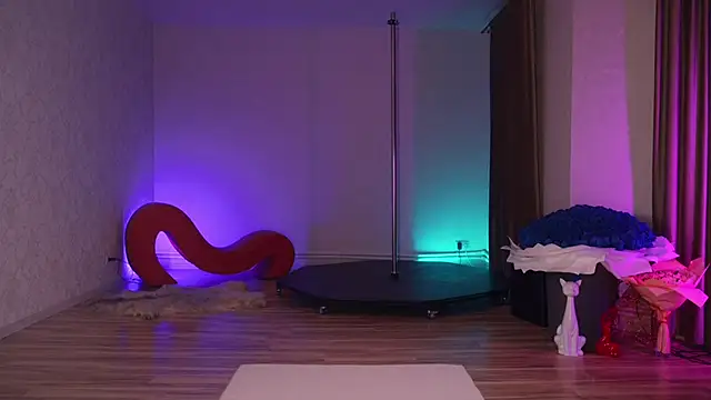 Snapshot of KittyCaitlin chatting on 01-17-26, 08:56 KittyCaitlin online show from 01-17-26, 08:56