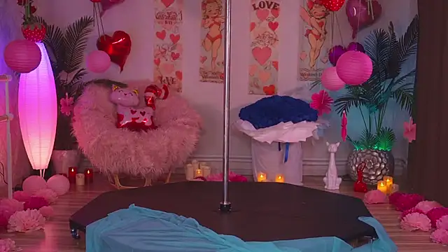 Snapshot of KittyCaitlin chatting on 02-16-26, 11:34 KittyCaitlin online show from 02-16-26, 11:34