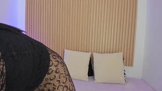 GenesisRuiz online show from 09-29-25, 10:42