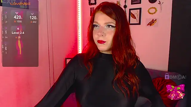 Snapshot of auroralatexprincess chatting on 12-23-24, 10:55 auroralatexprincess online show from 12-23-24, 10:55
