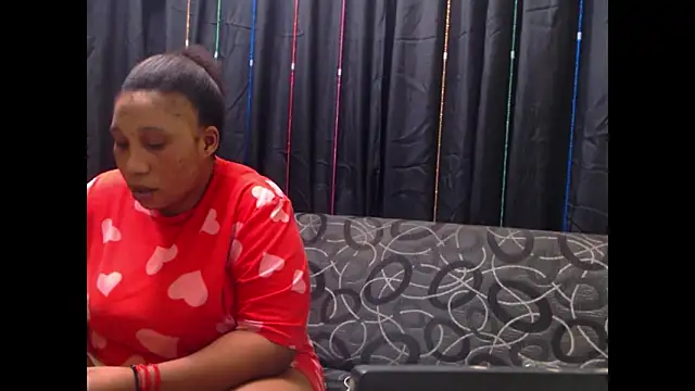 Snapshot of mysticeboney chatting on 09-10-25, 07:03 mysticeboney online show from 09-10-25, 07:03