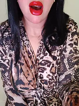 Queen sousou online show from 05-31-26, 07:37