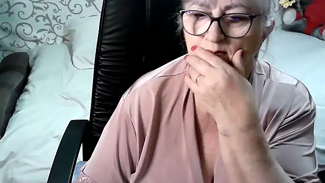 LolkaAlyss online show from 02-20-25, 06:57