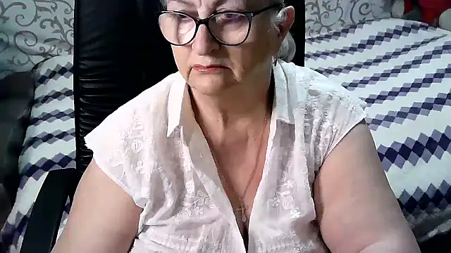 LolkaAlyss online show from 03-15-25, 03:37