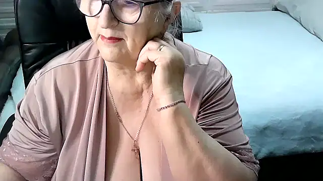 LolkaAlyss online show from 02-05-26, 05:17