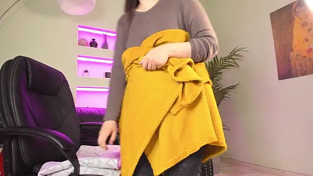 BattyMoll online show from 02-10-25, 02:41