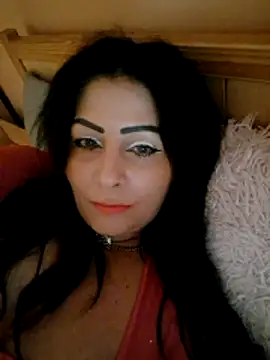 Snapshot of Dolcezza chatting on 05-16-26, 01:21 Dolcezza online show from 05-16-26, 01:21