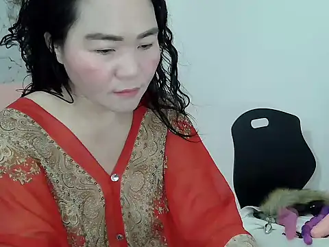 Snapshot of SweetAsianAss chatting on 10-26-25, 09:21 SweetAsianAss online show from 10-26-25, 09:21