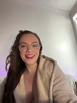 Snapshot of FemDom_RubyKnightXXO chatting on 01-18-25, 01:18 FemDom RubyKnightXXO online show from 01-18-25, 01:18