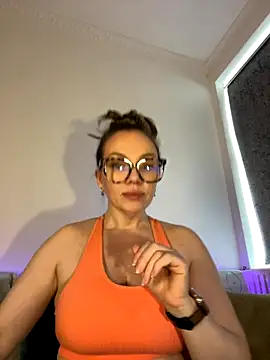 Snapshot of FemDom_RubyKnightXXO chatting on 09-12-25, 05:02 FemDom RubyKnightXXO online show from 09-12-25, 05:02