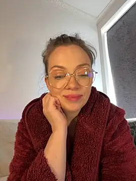 Snapshot of FemDom_RubyKnightXXO chatting on 09-17-25, 01:57 FemDom RubyKnightXXO online show from 09-17-25, 01:57