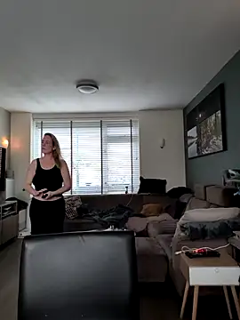 NaomiAndFriends online show from 04-02-26, 07:50