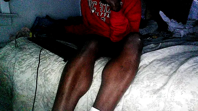 Snapshot of RinsingWood84 chatting on 01-12-25, 08:25 RinsingWood84 online show from 01-12-25, 08:25