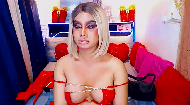 TsGoddessNhicolle online show from 01-30-25, 05:52