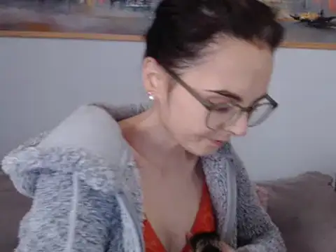 cleophee online show from 02-06-25, 09:53