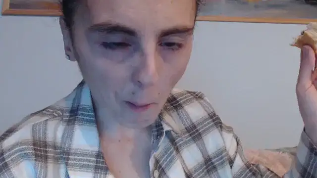 cleophee online show from 10-29-25, 06:37