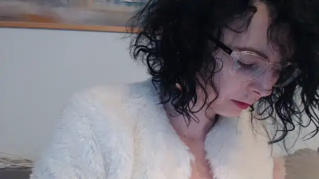 cleophee online show from 02-01-26, 07:51