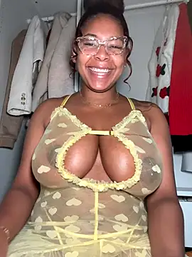 Snapshot of kataryna69 chatting on 09-27-25, 04:50 kataryna69 online show from 09-27-25, 04:50