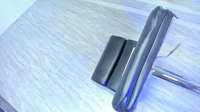 Snapshot of Tamara_18 chatting on 04-01-26, 02:58 Tamara 18 online show from 04-01-26, 02:58