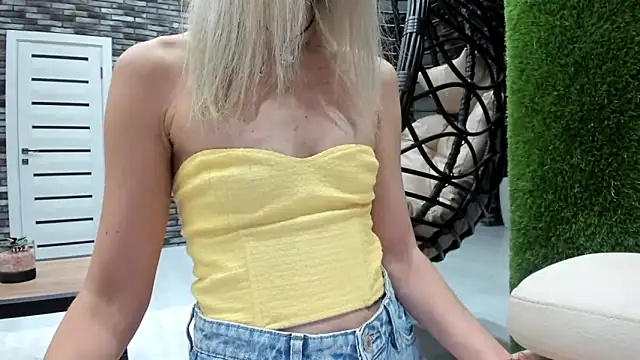 StarryHanna online show from 04-29-26, 06:58