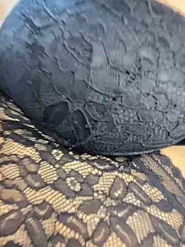 -Camila online show from 12-18-24, 02:53