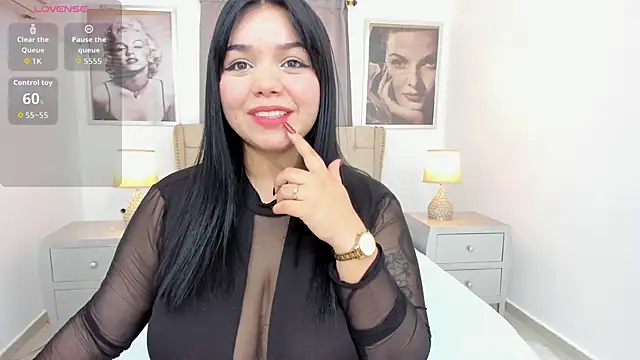 -Camila online show from 11-18-25, 06:45