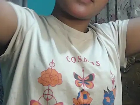 NancyRuvi online show from 11-25-25, 05:02