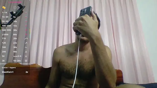 Raamoss online show from 12-15-25, 04:55