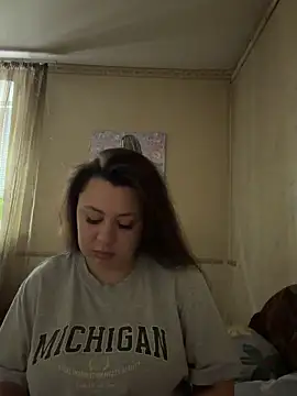 Snapshot of Sara_Slow chatting on 06-06-26, 01:16 Sara Slow online show from 06-06-26, 01:16