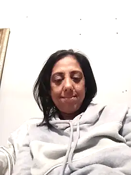 Mahi4luv online show from 09-30-25, 11:54