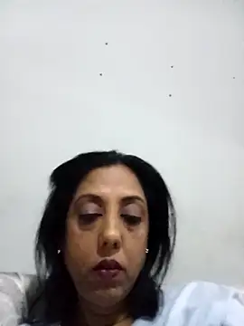 Mahi4luv online show from 11-30-25, 09:52