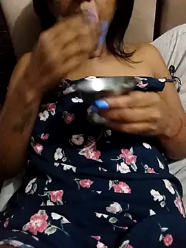 Mahi4luv online show from 03-31-26, 10:43