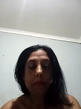 Mahi4luv online show from 04-13-26, 12:38