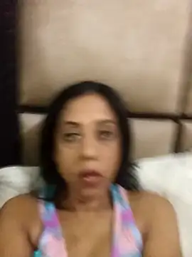 Mahi4luv online show from 04-17-26, 10:57