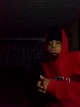 Snapshot of Lilsavvy chatting on 11-19-25, 12:32 Lilsavvy online show from 11-19-25, 12:32