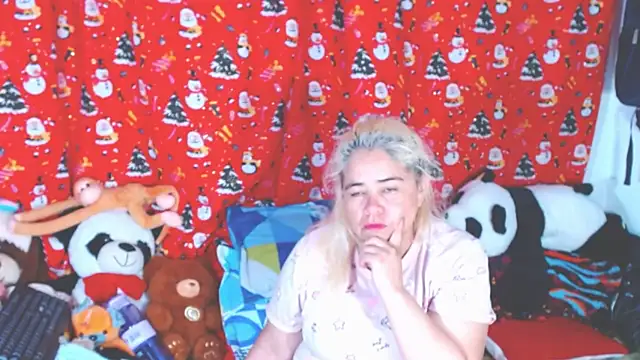 estrellita fugaz16x online show from 12-20-25, 04:52