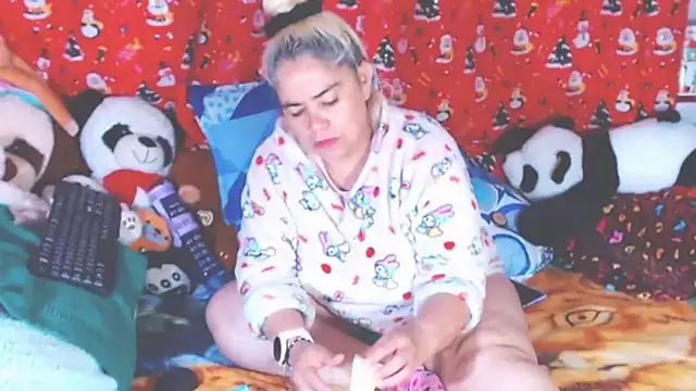 estrellita fugaz16x online show from 01-16-26, 03:54