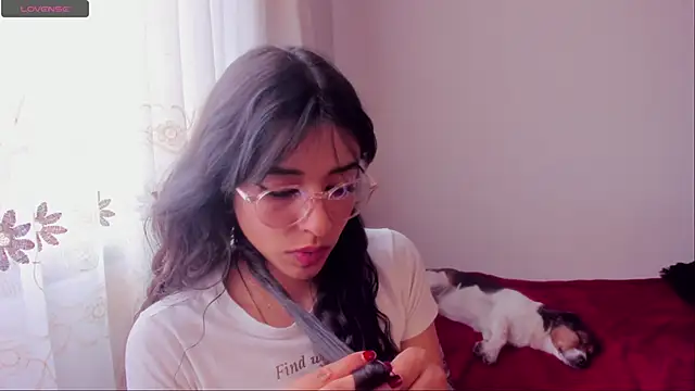 aluna 0310 online show from 12-16-24, 07:54