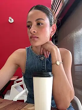 alana15 online show from 03-07-26, 09:12