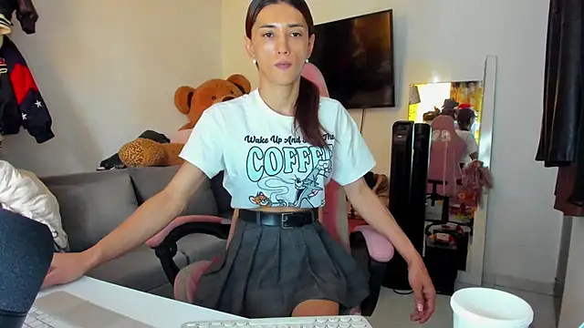 Snapshot of Lawrncesofiets chatting on 07-30-26, 02:49 Lawrncesofiets online show from 07-30-26, 02:49