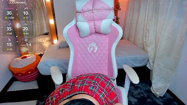 jenndy lockhart online show from 02-13-26, 03:24